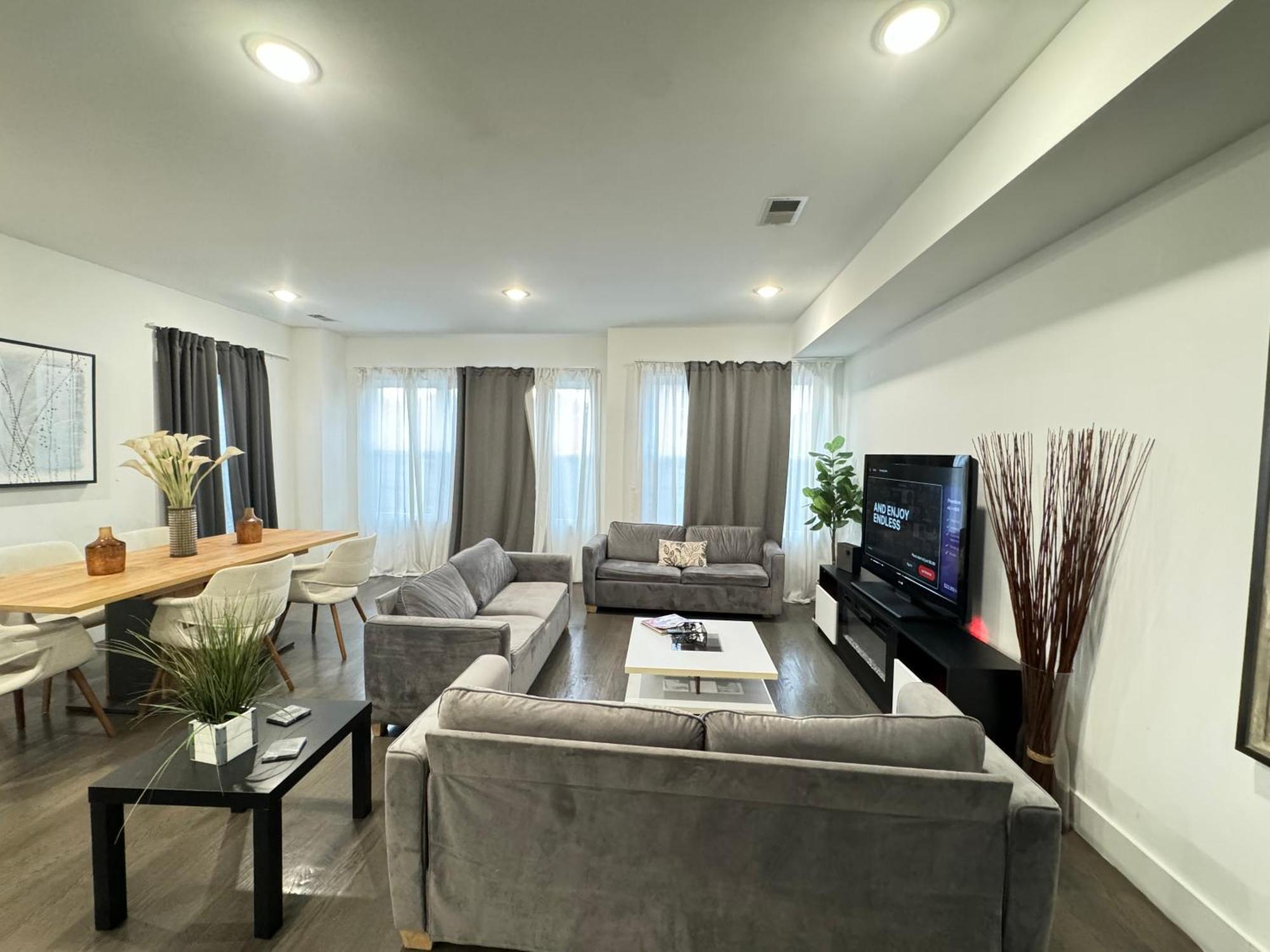 Stunning Nyc Rooftop Views Minutes Away From Nyc 2 Bedroom 2 Bath Jersey City