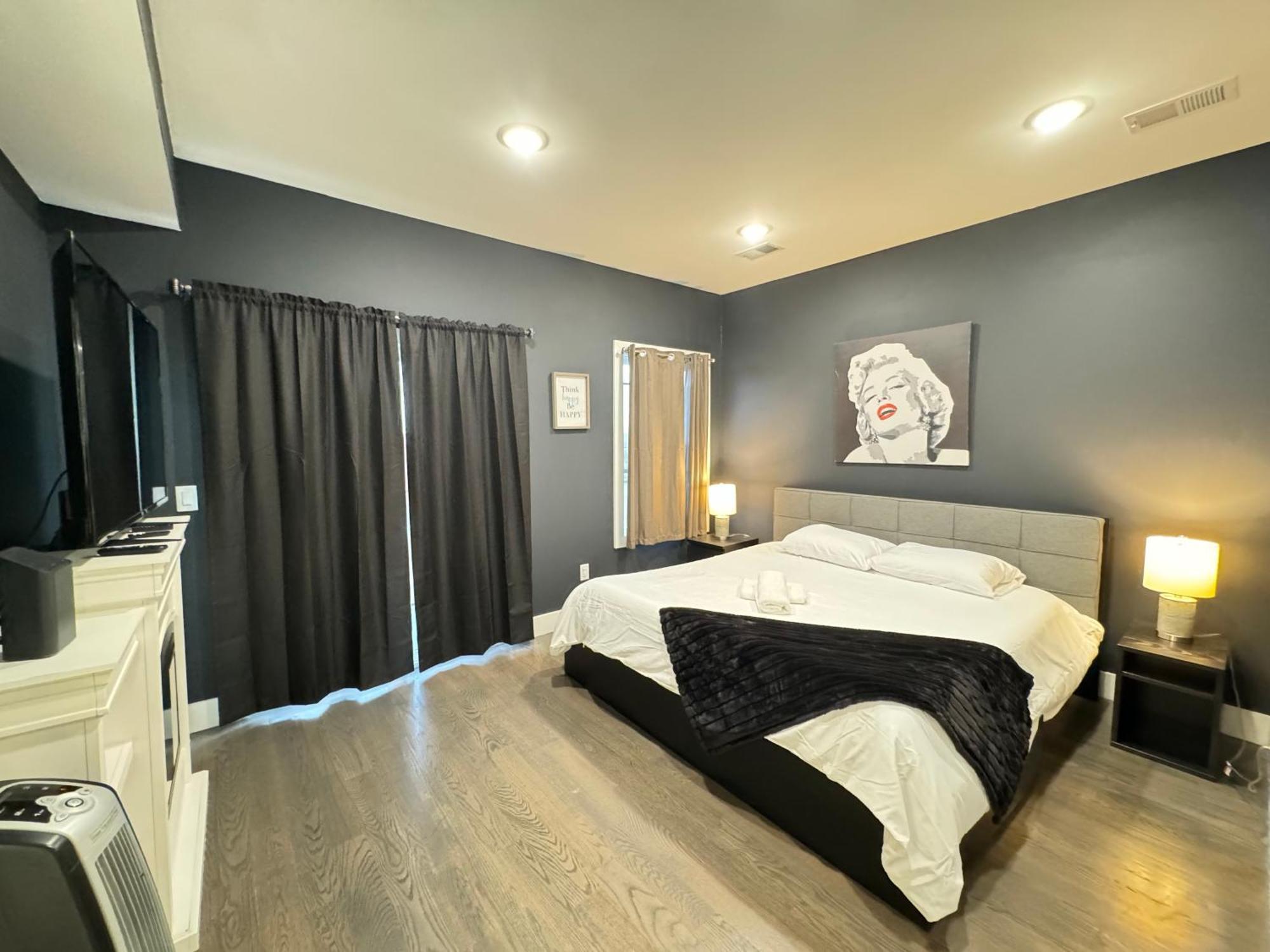 Stunning Nyc Rooftop Views Minutes Away From Nyc 2 Bedroom 2 Bath Apartment *