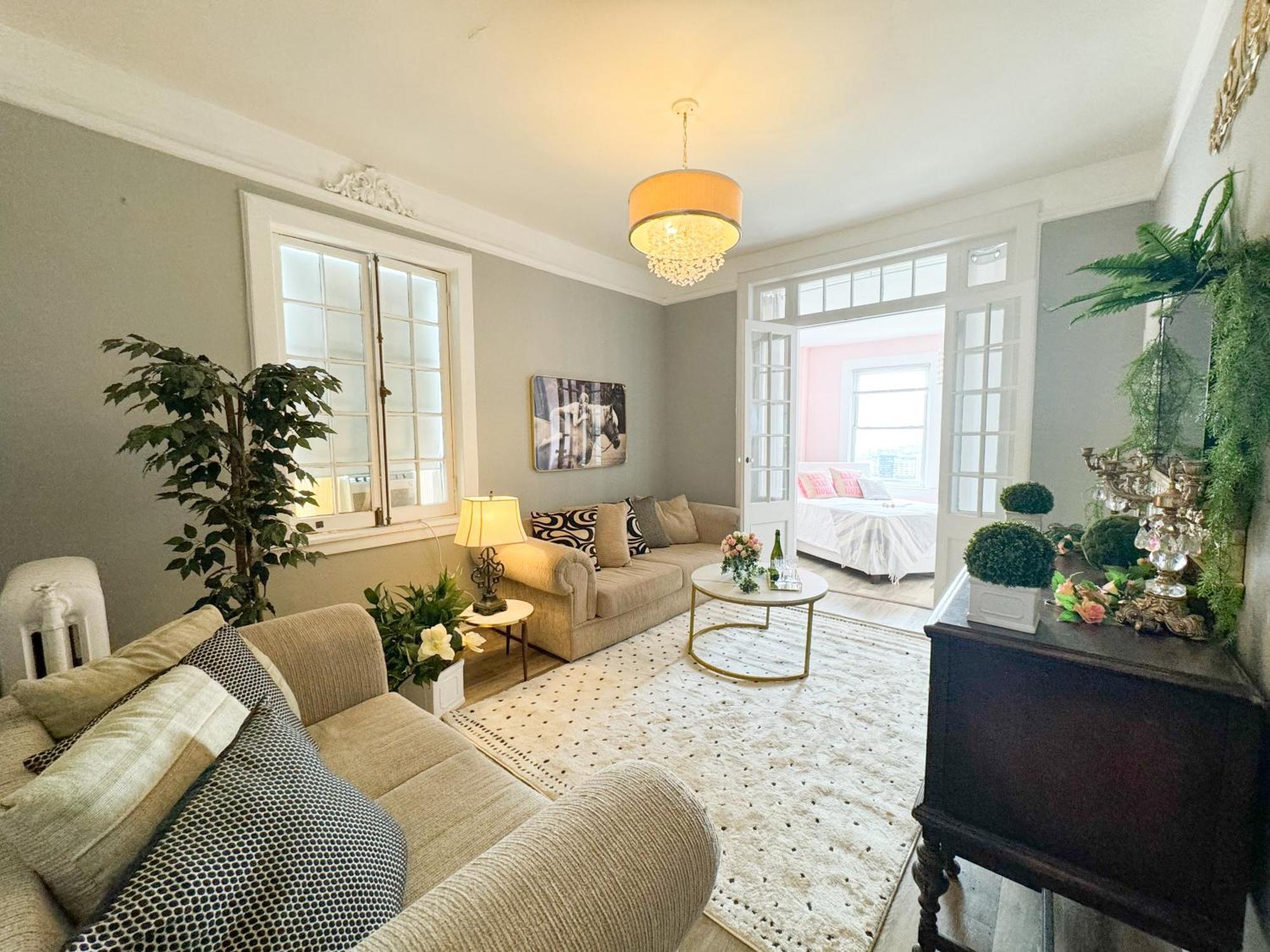 Nyc Views Spacious 3 Bedroom Apartment Union City
