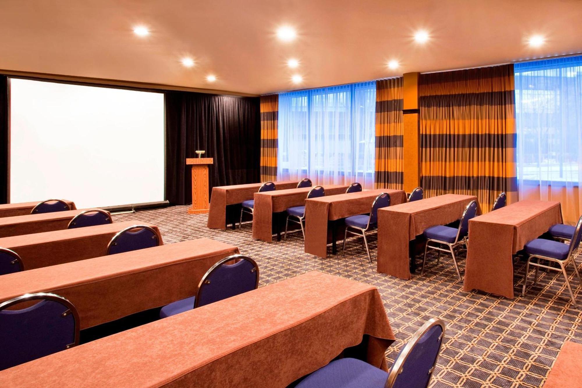 Sheraton Lincoln Harbor Hotel Weehawken