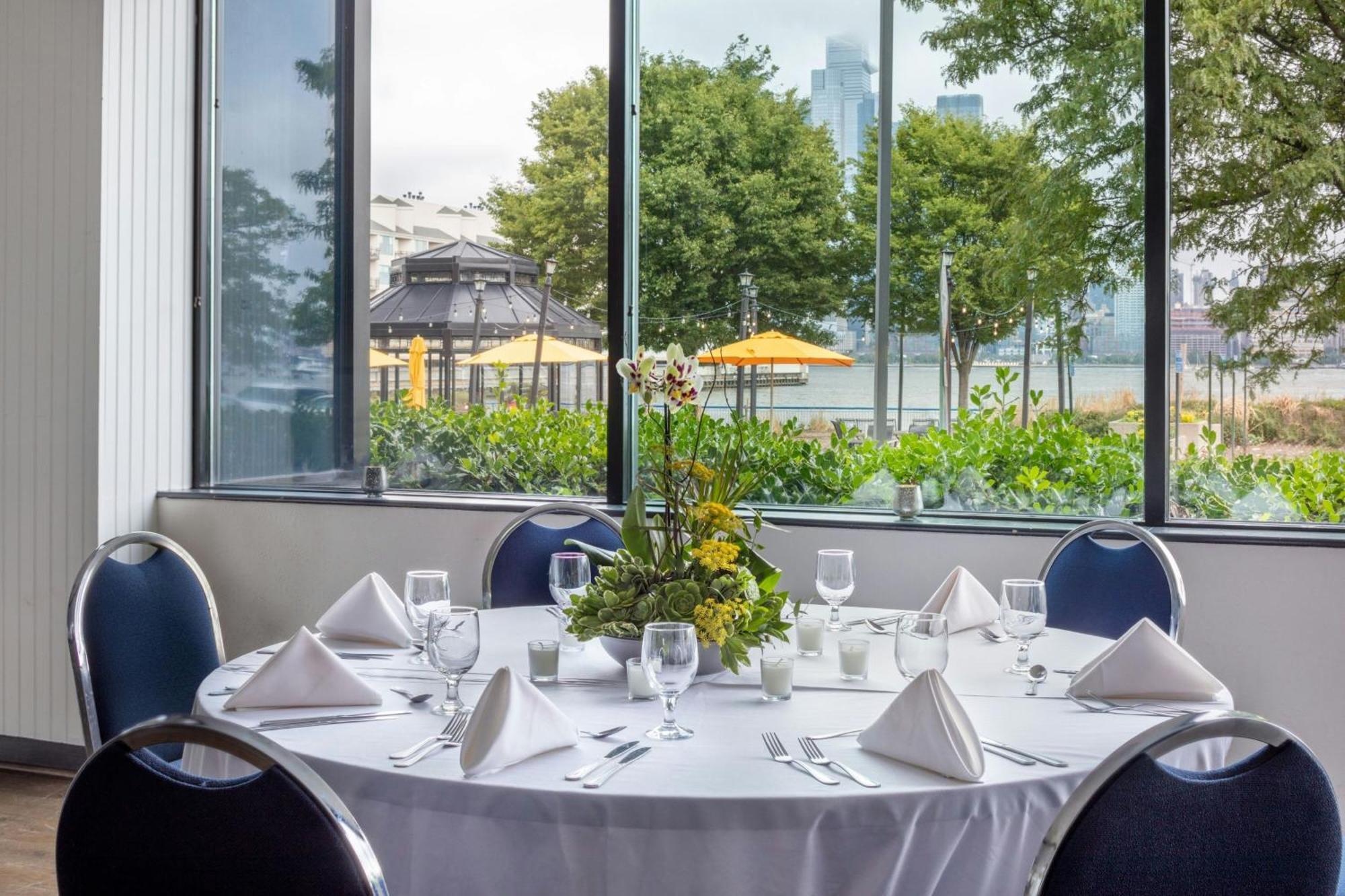 Sheraton Lincoln Harbor Hotel Weehawken