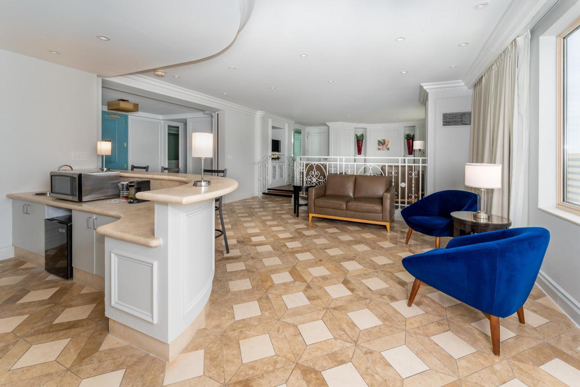 Showboat Atlantic Hotel 4*