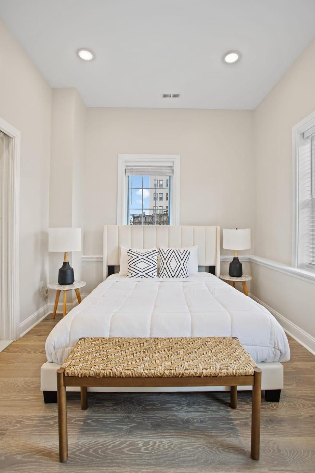 Holiday home Loopin Around Atlantic Luxe 5br Townhouse In Orange Loop