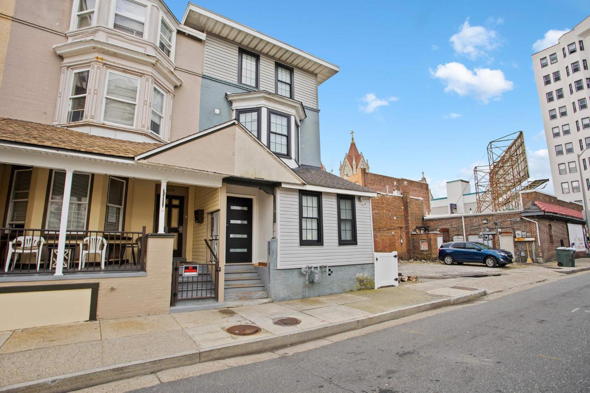 Loopin Around Atlantic Luxe 5br Townhouse In Orange Loop Atlantic City