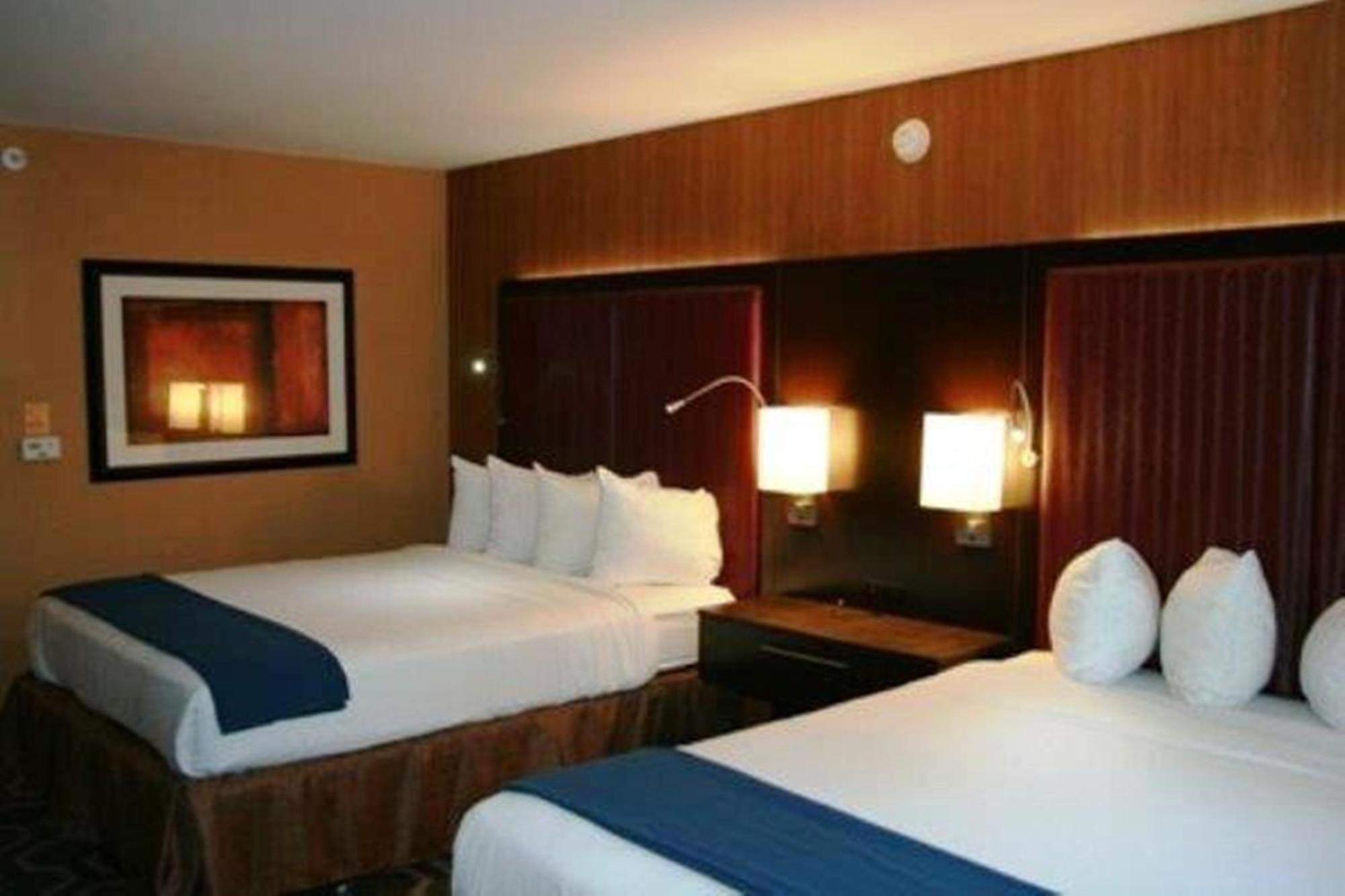 Hotel Express & Millville By Ihg Vineland