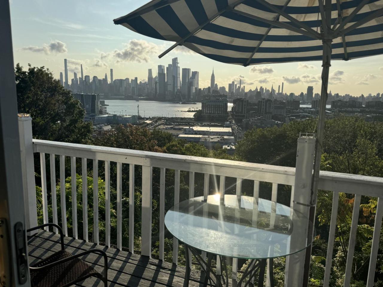 Mega Midtown Trade View - 2-3 Combo -15 Mins To Nyc Apartment *