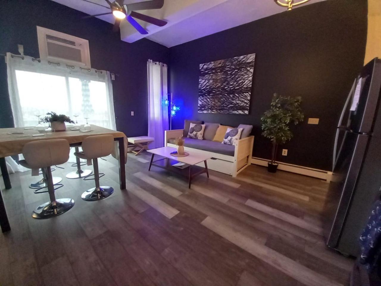 Mega Midtown Trade View - 2-3 Combo -15 Mins To Nyc