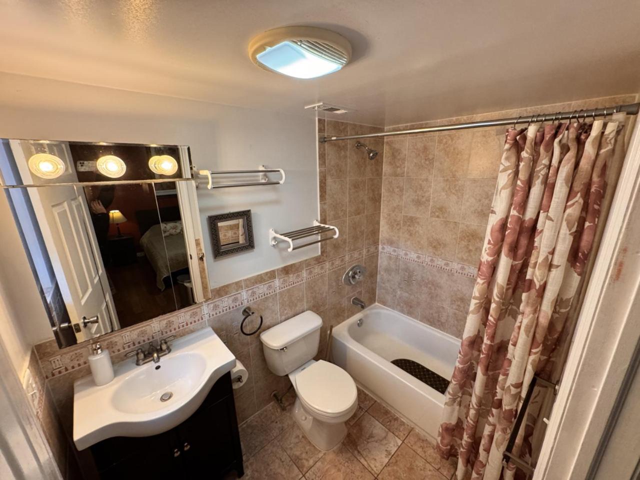 Ultra Spacious Penthouse - 2 - 3 Combo -15 Mins From Nyc * Union City