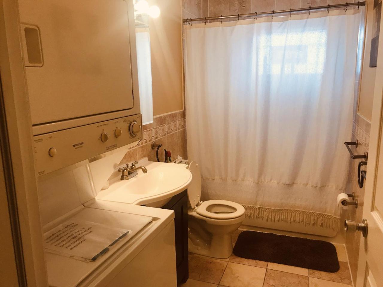 Ultra Spacious Penthouse - 2 - 3 Combo -15 Mins From Nyc * Union City