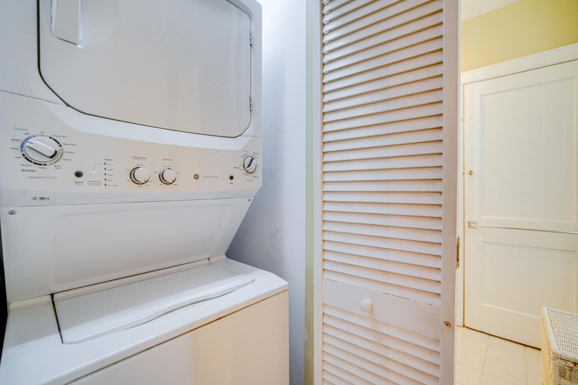 Holiday home Walk To Cape With Screened Patio! Cape May
