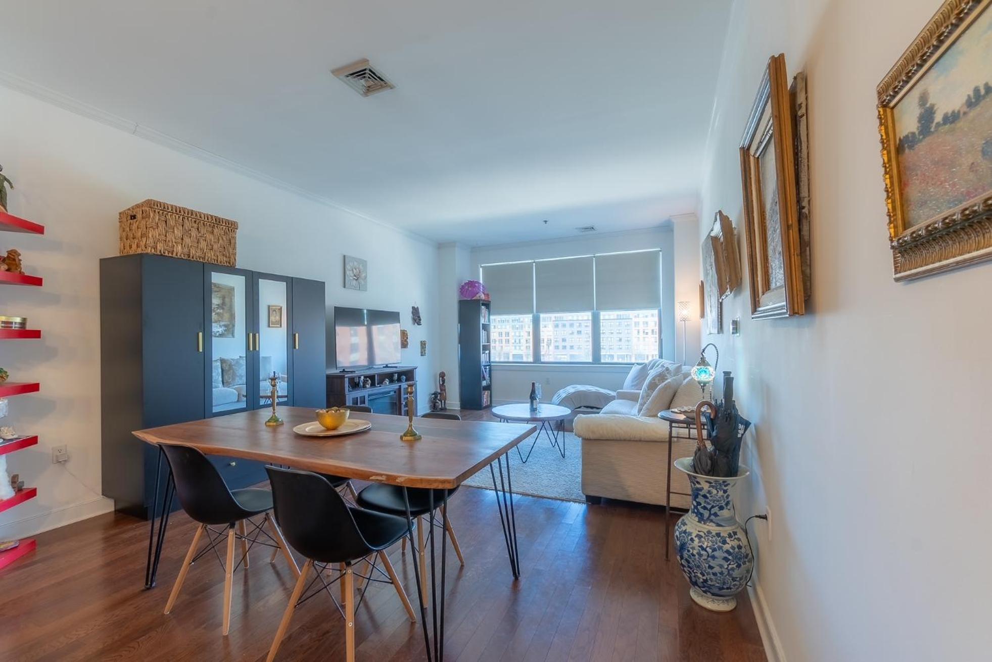 Private Bedroom Near Nyc W Access To A Shared Kitchen, Living & Bathroom, On-site Gym * Jersey City