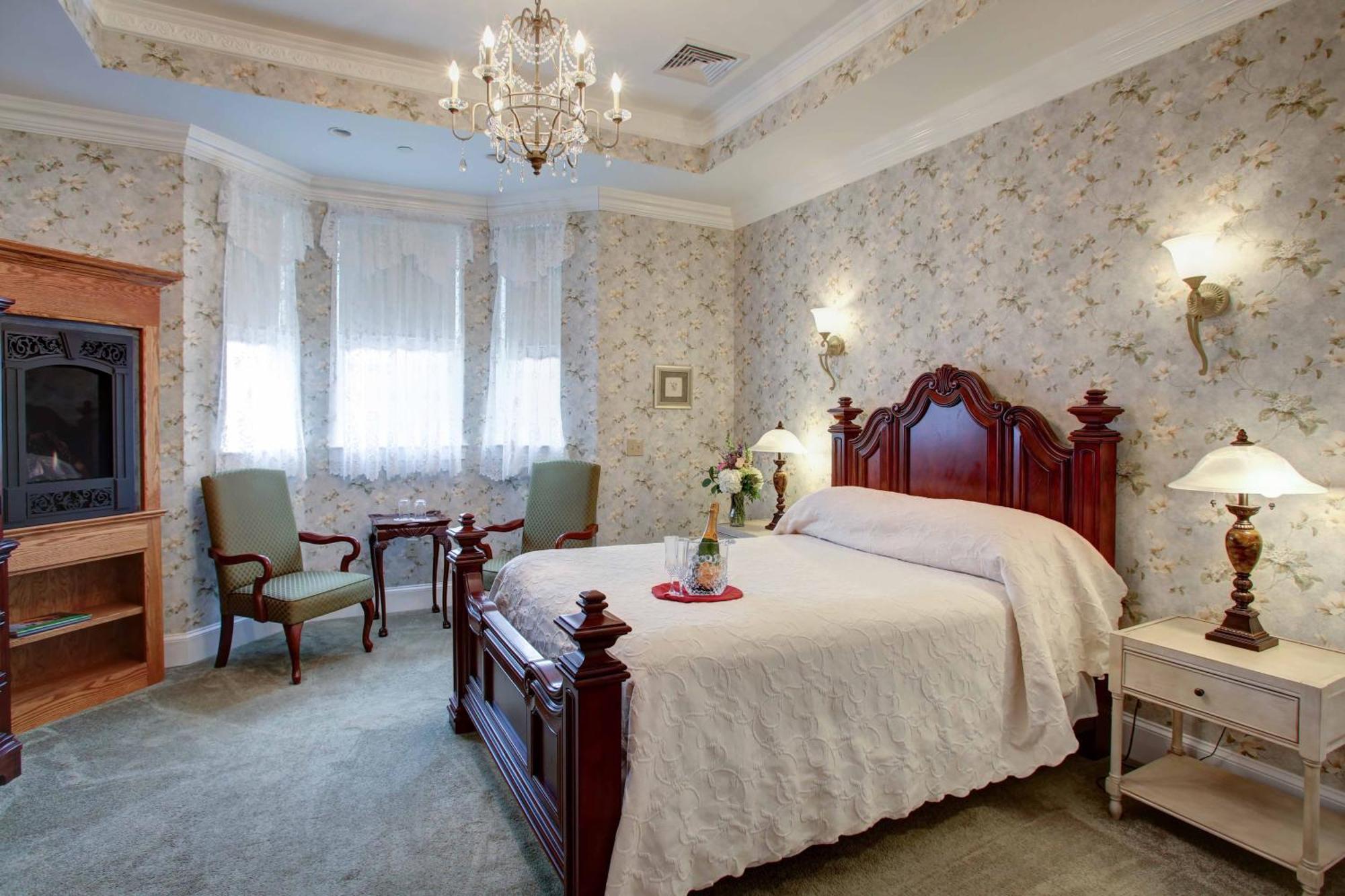 Wilbraham Mansion Hotel