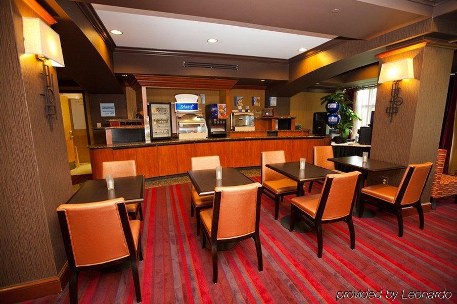 Express & Millville By Ihg