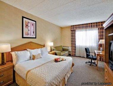 Ramada By Wyndham