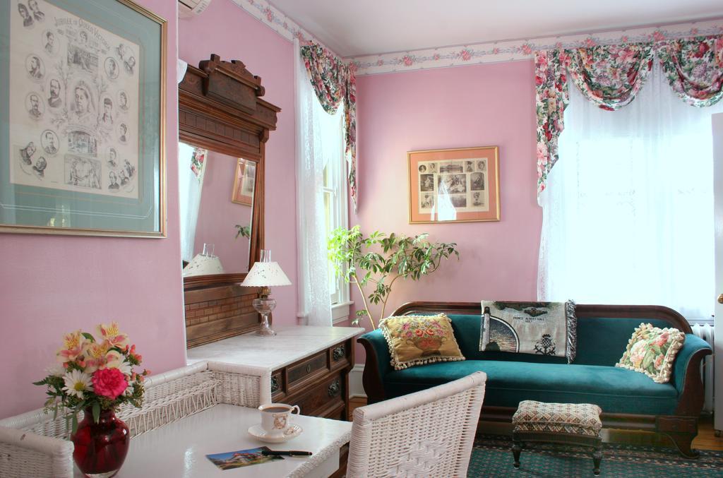 Bed & Breakfast The Queen Victoria 3*