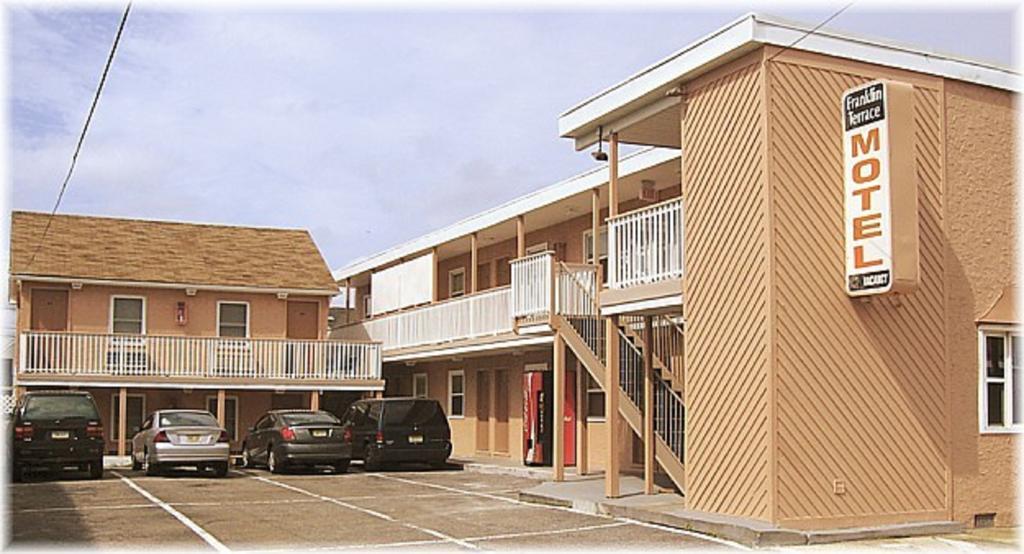 Franklin Terrace Motel *