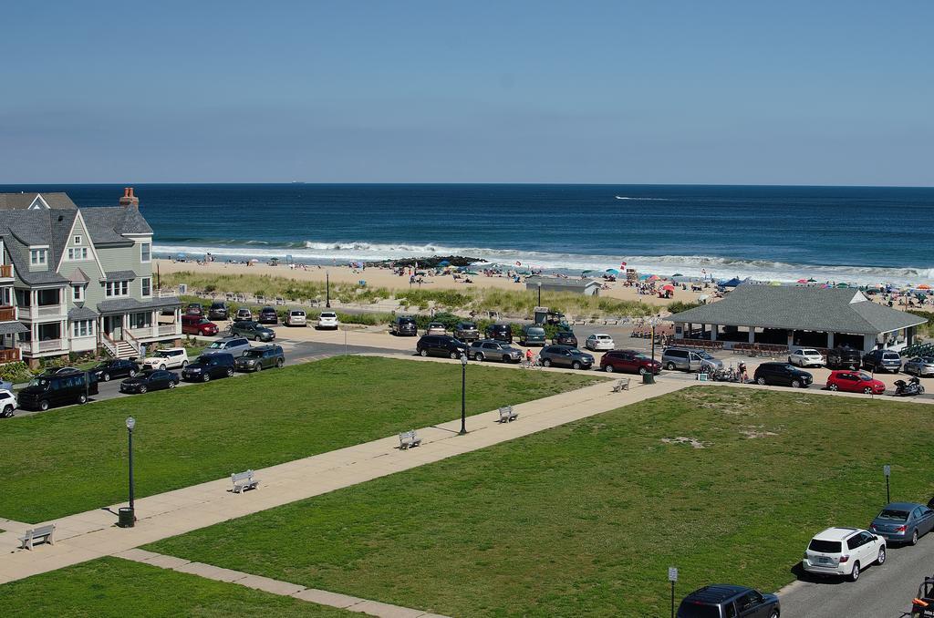 The Ocean Plaza Bed & Breakfast