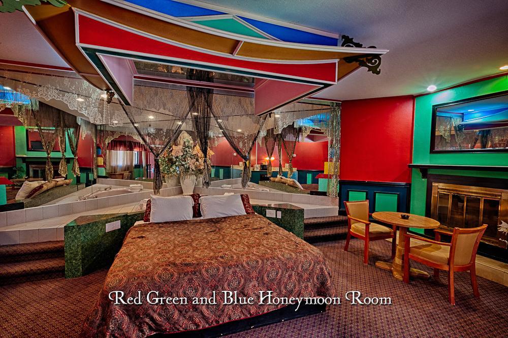 Of The Dove Motel