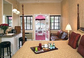 Chateau And 4* Spring Lake