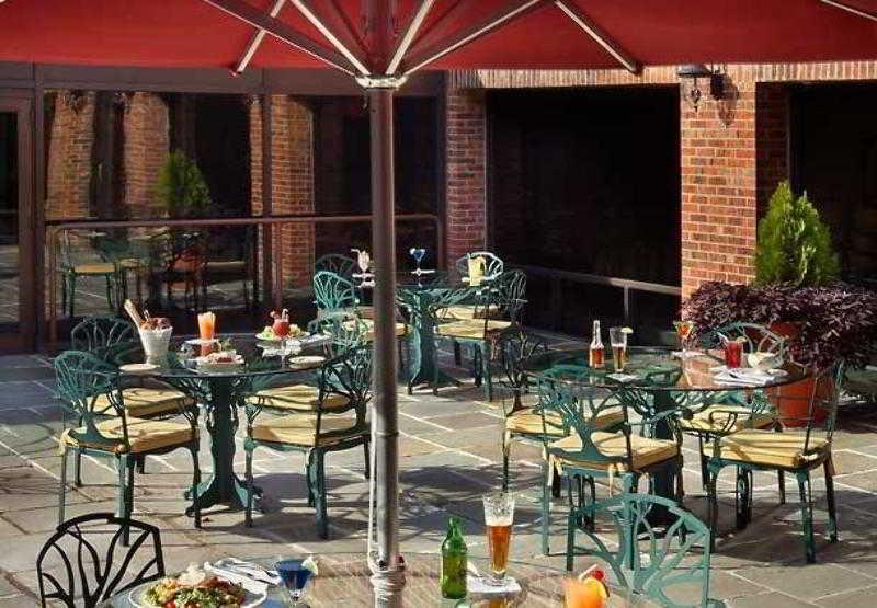 Hotel Marriott At Forrestal 3*