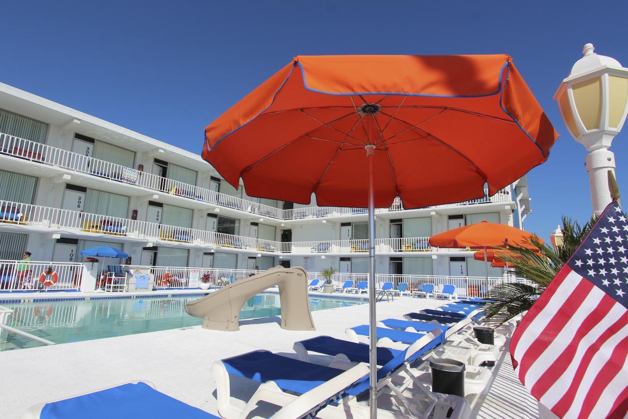 Crusader Oceanfront Motel