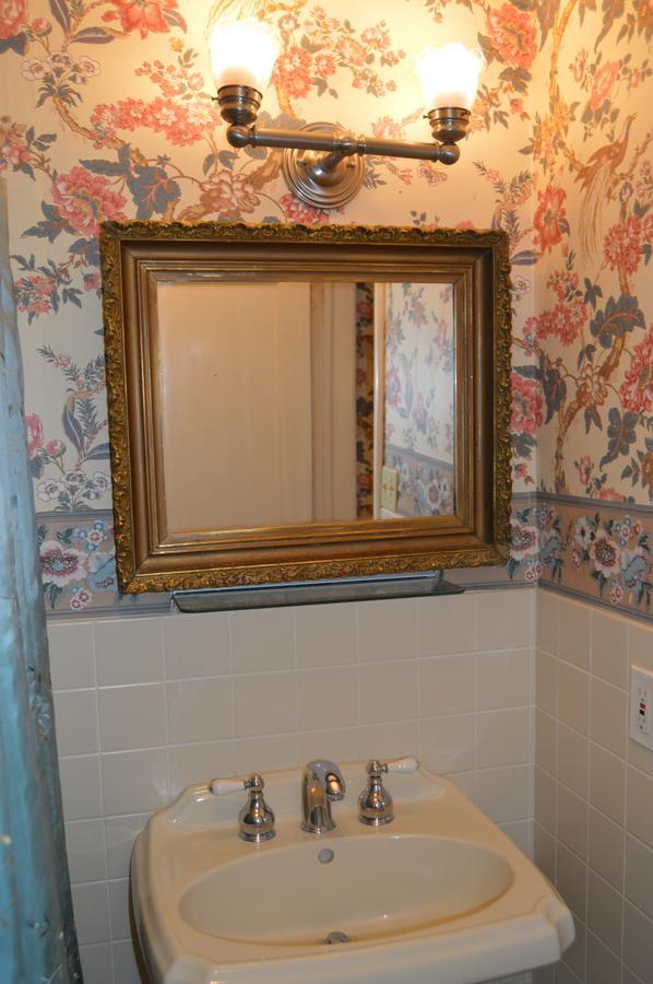 Normandy Bed & Breakfast 3*
