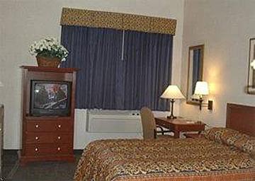 Hotel Raritan 3*