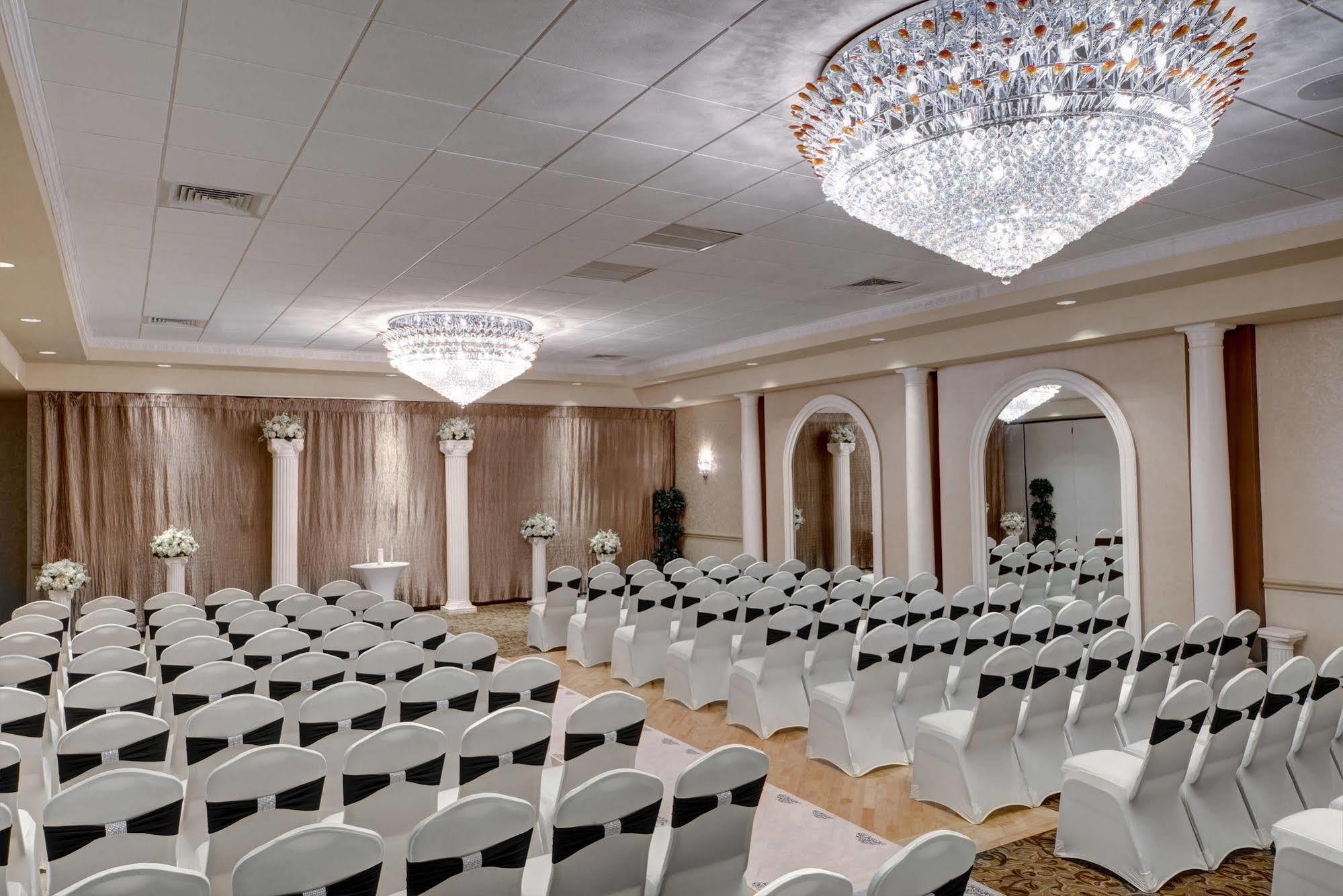 Ramada By Wyndham Toms River