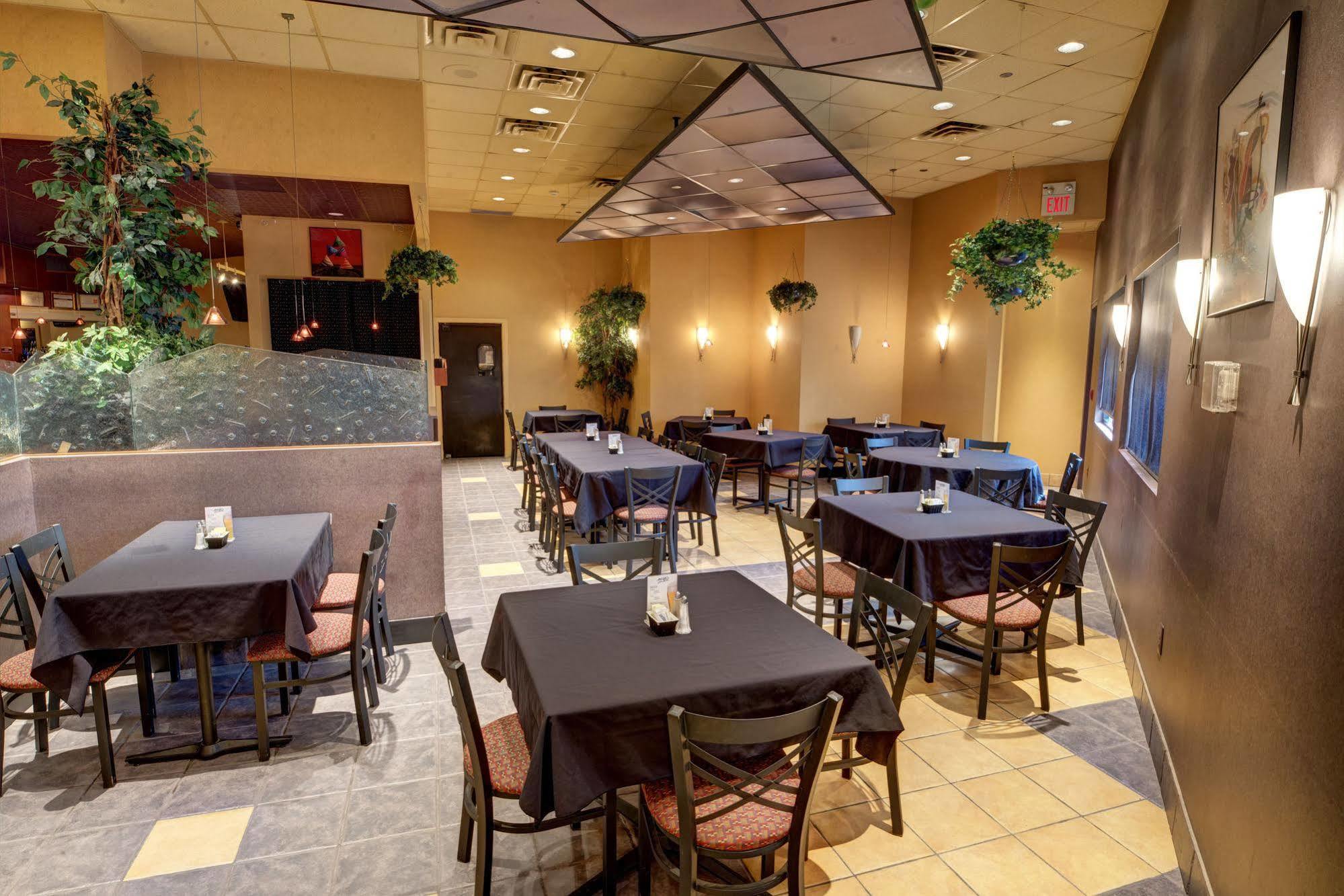 Hotel Ramada By Wyndham 4*