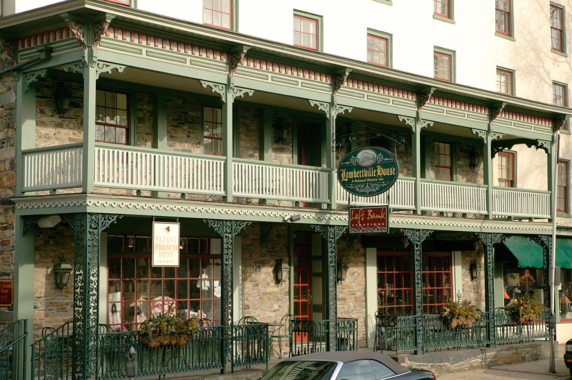House Hotel 4*