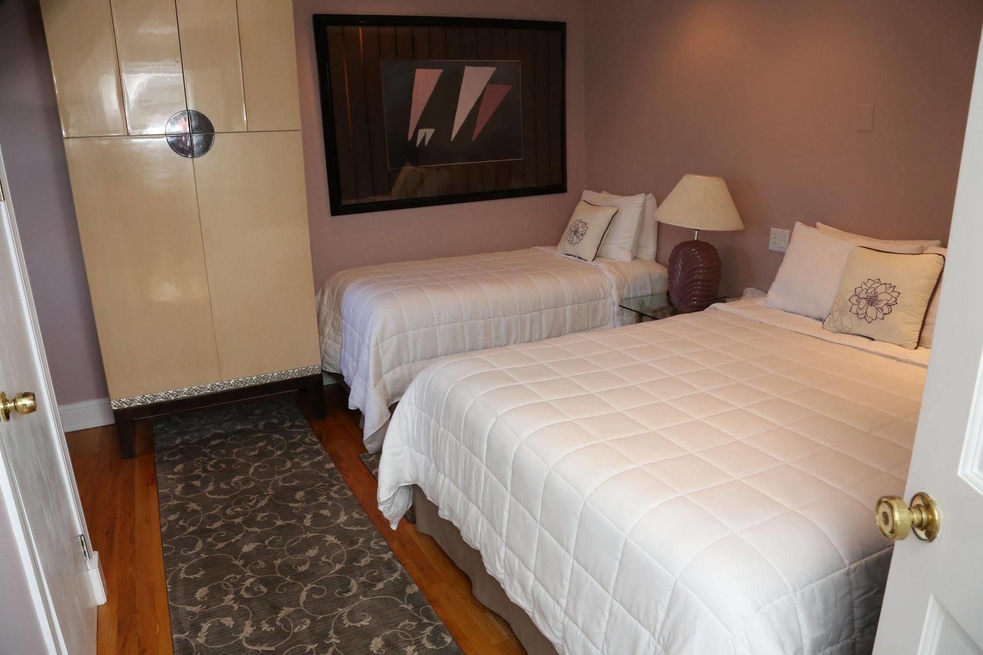 The Ocean Plaza 4*