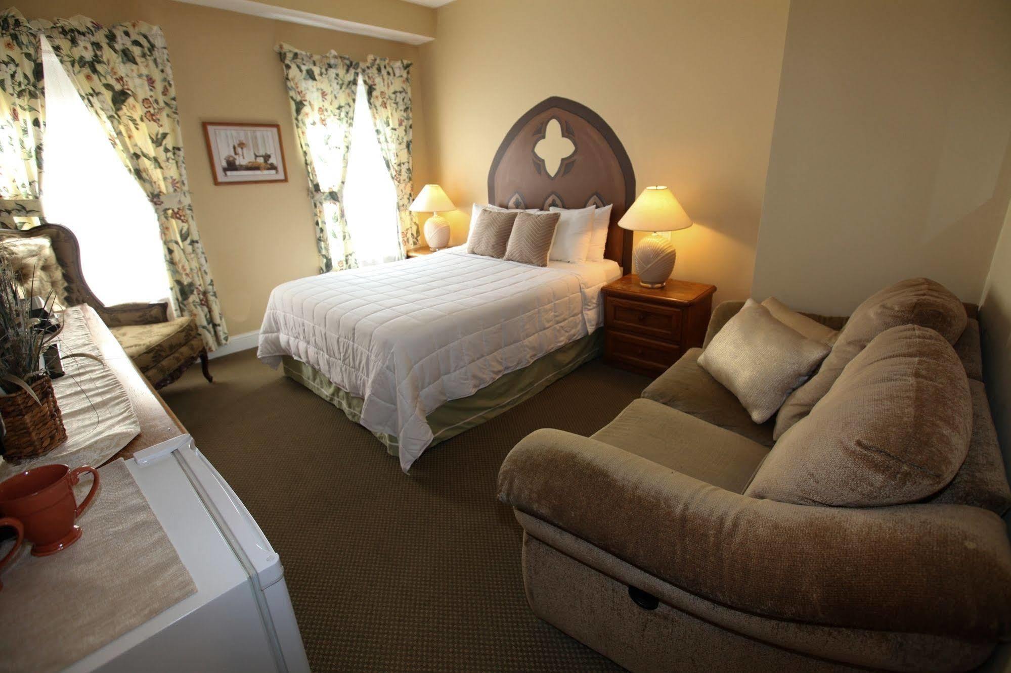 The Ocean Plaza Ocean Grove