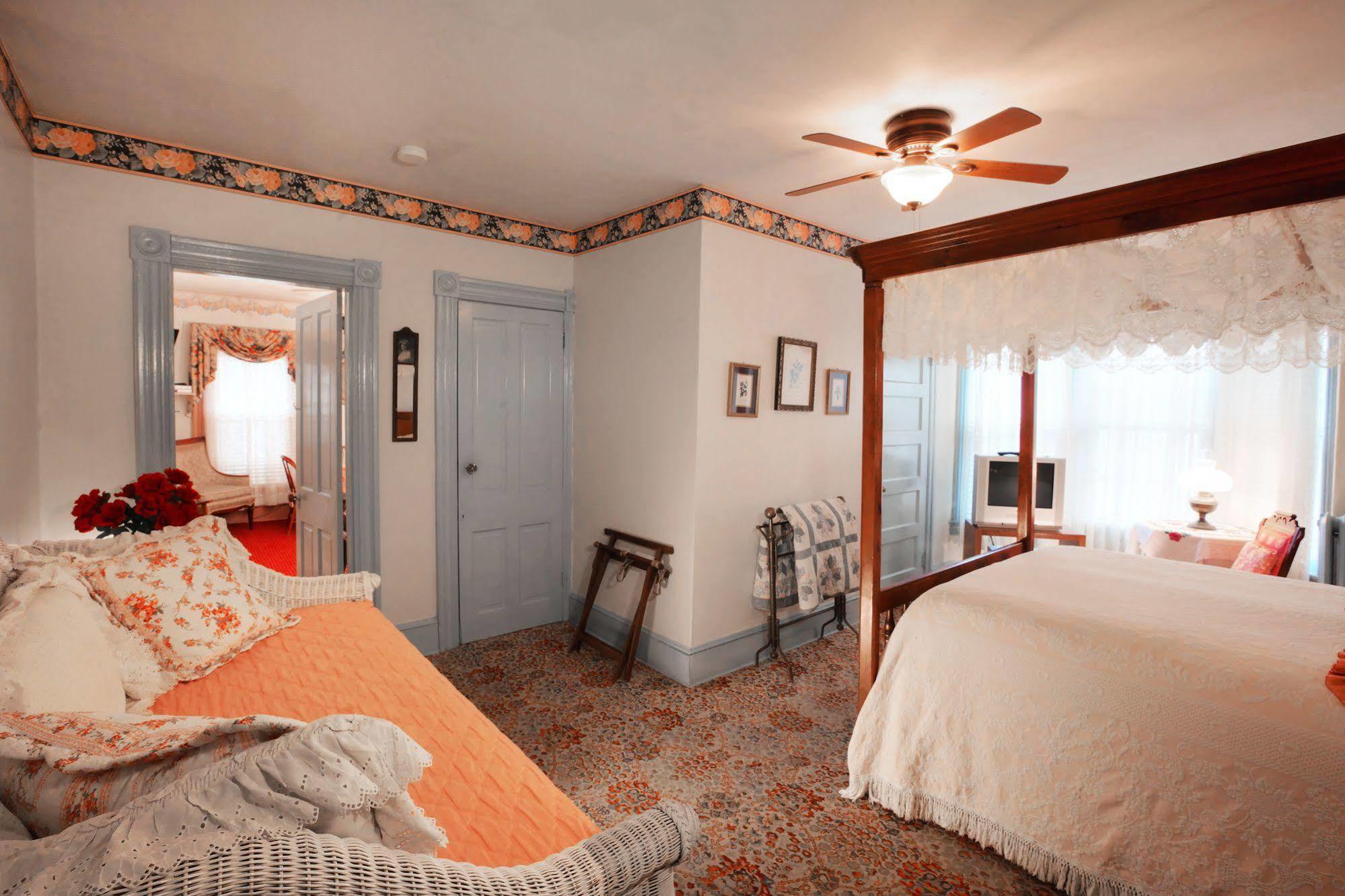 Guest house Antoinette's & Cape May