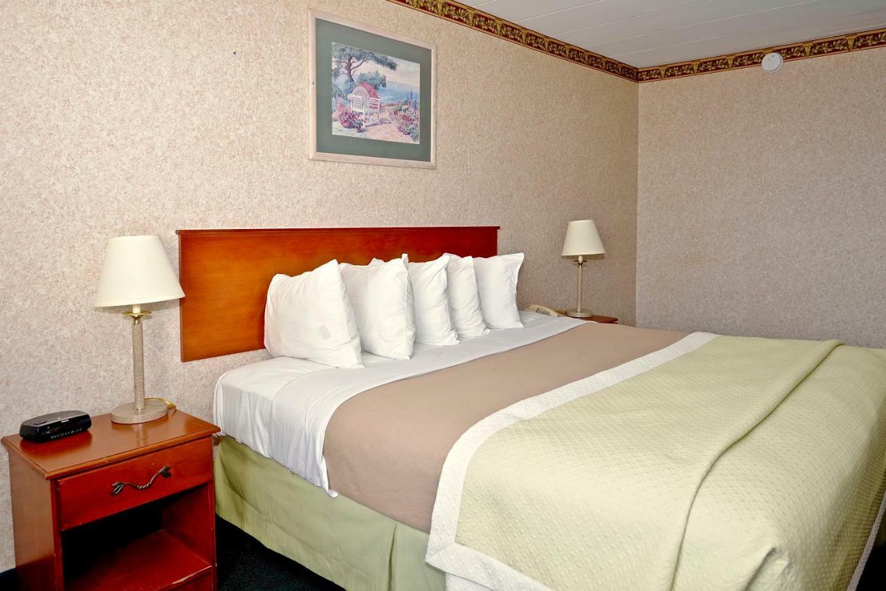 Days By Wyndham Atlantic Beachblock Motel 2*