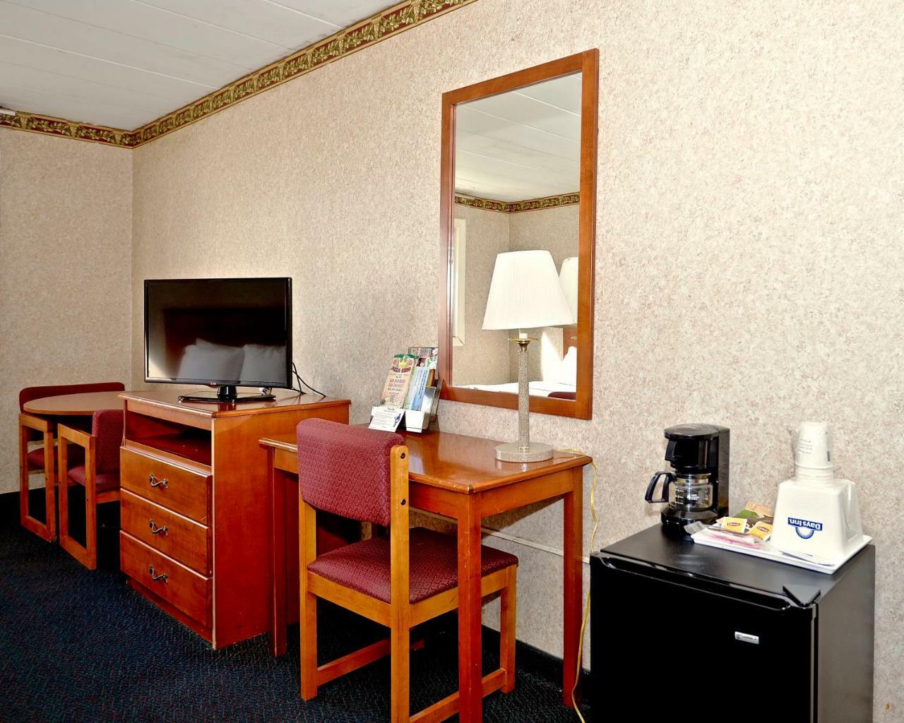 Days By Wyndham Atlantic Beachblock Motel 2*