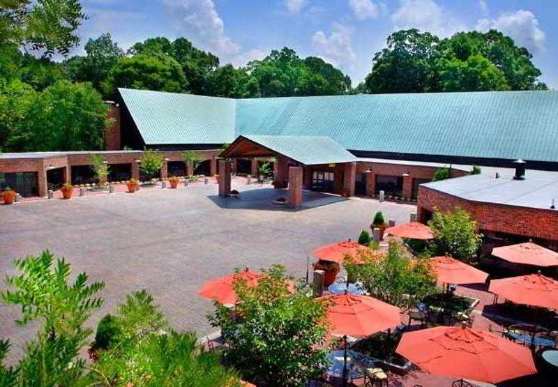 Hotel Marriott At Forrestal 3*