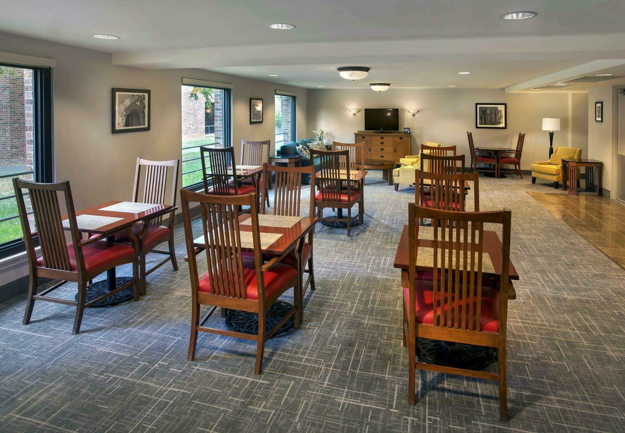 Marriott At Forrestal 3*