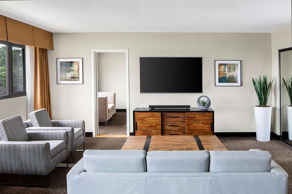 Hyatt Regency 3*