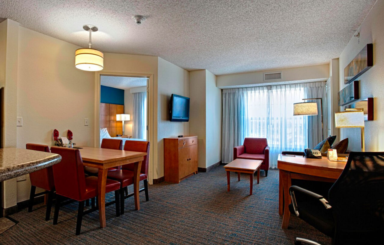 By Marriott Atlantic Airport 3* Egg Harbor Township