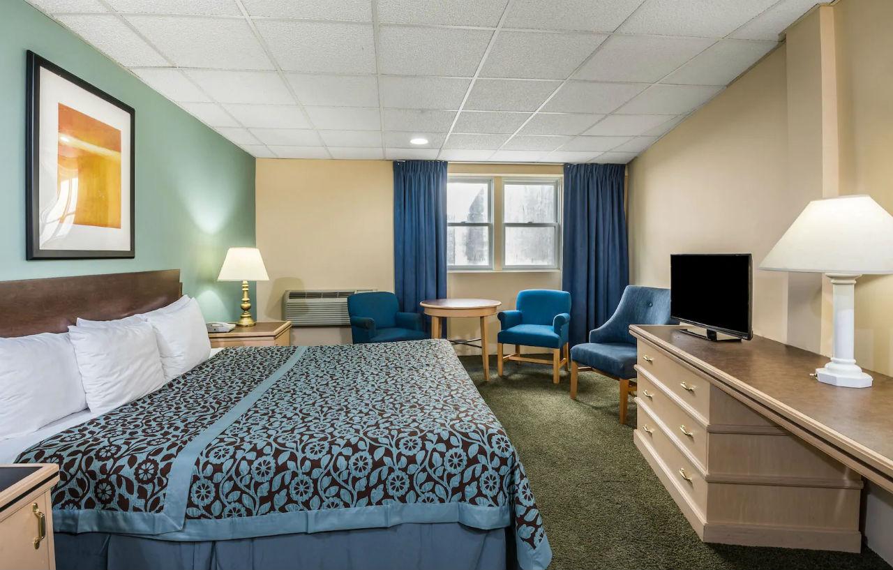 Hotel Days By Wyndham Atlantic Oceanfront-boardwalk