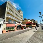 Days Inn By Wyndham Atlantic City Oceanfront-Boardwalk