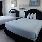 Ramada By Wyndham North Bergen