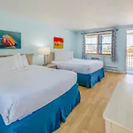 Drifting Sands Oceanfront Hotel