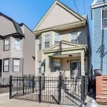 Jersey City Apartment With Game Room 7 Mi To Nyc!