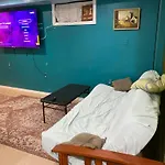 Cozy Charming Private Studio