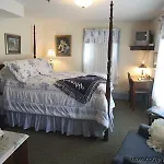 Alpine Haus Bed & Breakfast Inn