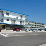 Attache Motel