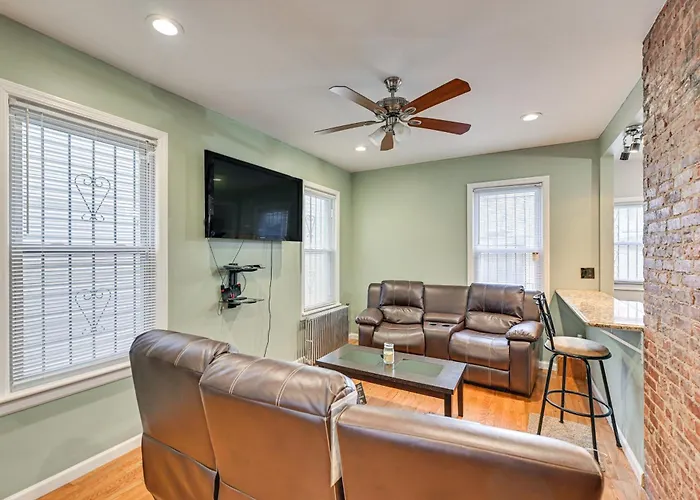 Jersey City Apartment With Game Room 7 Mi To Nyc!
