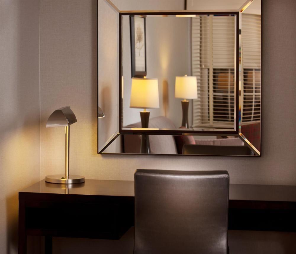 The Westin Governor Morris, Hotel