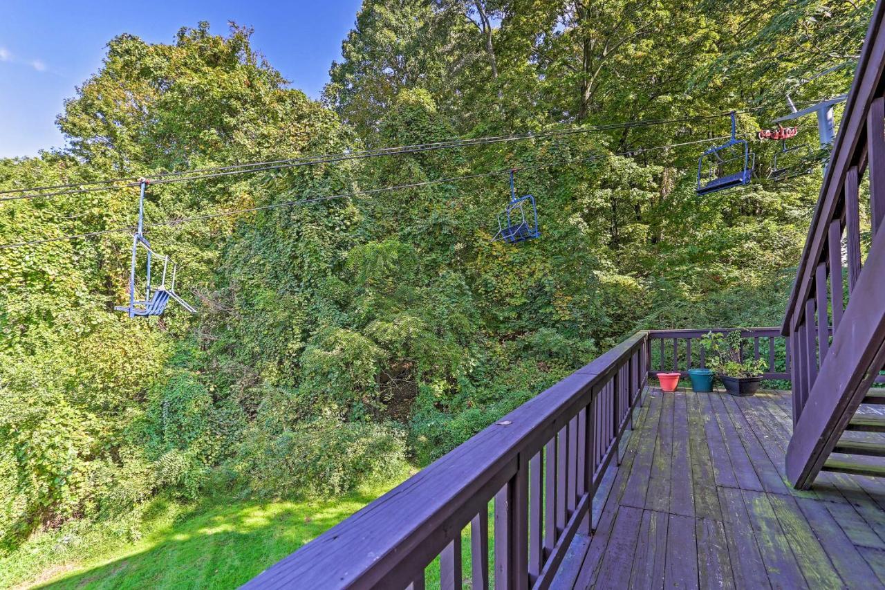 With Deck, Near Appalachian Trail! Apartment *